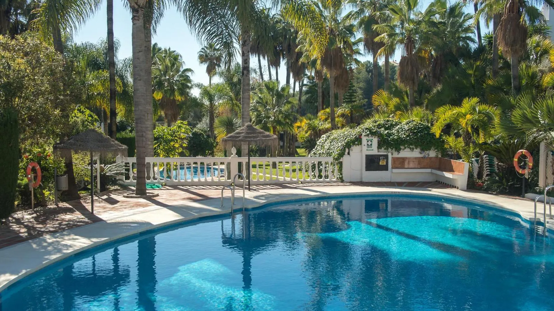 Tetuan 11 Oasis Properties Nerja