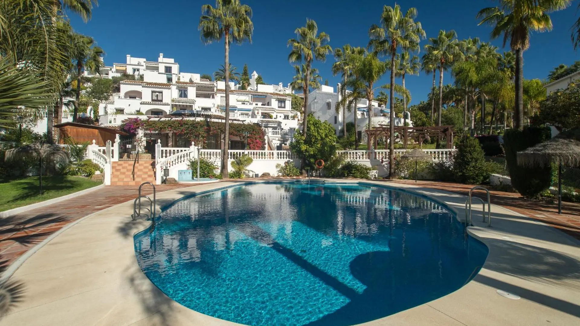 Tetuan 11 Oasis Properties Nerja